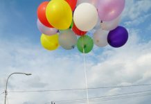 Bupati Busel Bagikan 32 Gerobak dan Alat Perbengkelan