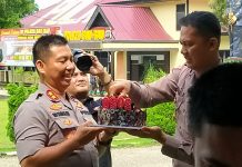 Kapolres Baubau Beri Kejutan Kepada Wartawan