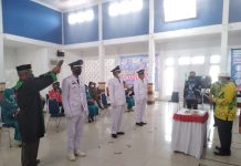 Lantik Tiga Penjabat Kades, Tafdil Ingatkan tak Alergi Kritik