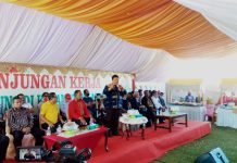 Kunjungi Warga Lasalepa, Bupati Muna: Kita Akan Rampungkan Pembangunan