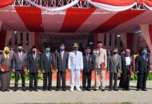 11 ASN Busel Terima Penghargaan Satyalancana