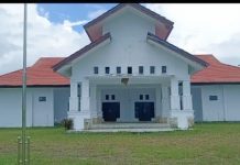 Warga Soroti Bupati Butur tak Pernah Berkantor di Buranga