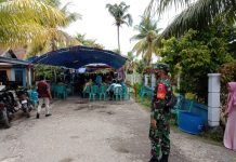 TNI Pantau Penerapan Prokes Saat Hajatan Pernikahan di Wakatobi