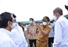 Akhir Pekan Ini, Bahlil Lahadalia Kunjungi Pabrik Aspal di Buton