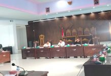 Berhentikan Perangkat Desa, Kades Linsowu Dihearing DPRD Butur