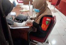 Mahasiswa FKIP UHO Antusias Divaksin