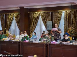 Di Hadapan Mendagri, Bupati Konut Paparkan Pencapaian Vaksinasi