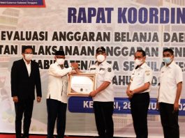 Konut Raih Dua Penghargaan dari Pemprov Sultra