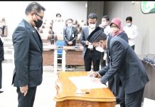 Rektor UHO Lantik 19 Pejabat Fungsional