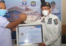 Bombana Raih Penghargaan Standar Pelayanan Publik Tertinggi di Sultra