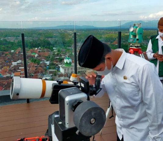 Kapan Lebaran 2022? Ini Ketetapan Muhammadiyah dan Hasil Hisab Kemenag