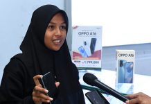 Telepon Genggam Baru Sabrila dari Presiden Jokowi Sabrila