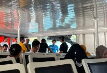 Diduga Masih Ada Praktek Calo di Amolengo Suasana pelabuhan di rute penyeberangan Amolengo-Labuan. (FOTO ISTIMEWA)