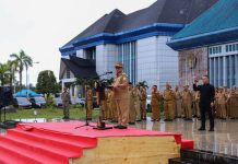 Pimpin Apel Gabungan ASN Lingkup Sultra, Ini Tiga Pesan Andap Budhi Revianto Pj Gubernur Sulawesi Tenggara (Sultra) Komjen Pol Andap Budhi Revianto