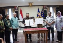 Pj Gubernur dan Bawaslu Teken NPHD Pilgub Sultra