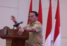 Andap Buka Rakor Kanwil Kemenkumham Sultra Ketgam : Pj Gubernur Sulawesi Tenggara (Sultra), Andap Budhi Revianto membuka kegiatan Rapat Koordinasi (Rakor) Evaluasi Capaian Kinerja Kantor Wilayah (Kanwil) Kementerian Hukum dan HAM (Kemenkumham) Sultra, Selasa 7 November 2023