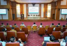 Refleksi Akhir Tahun, OPD di Sultra Diminta Laporkan Realisasi Fisik dan Anggaran Sekda Sultra, Asrun Lio memimpin rapat refleksi akhir tahun dengan seluruh OPD di Pemprov Sultra. (FOTO : ISTIMEWA)