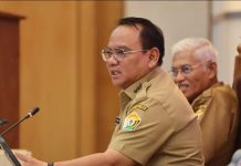 Pj. Gubernur Sultra Instruksi Perketat Pengamanan Jelang Libur Cuti Lebaran Pj Gubernur Sultra, Andap Budhi Revianto dan Sekda Sultra, Asrun Lio.