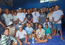 Pemkot dan Anggota DPRD Baubau Bantu Pemulangan 57 Warga Asal Ambon