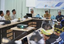 Rasman Manafi : Baubau Pilot Project Beach Main Hole Indonesia