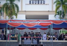 Peringatan Harkitnas di Baubau, Bangkit Untuk Indonesia Emas Ketgam : upacara dalam rangka memperingati hari kebangkitan nasional (Harkitnas) ke 116 tahun di Kota Baubau.