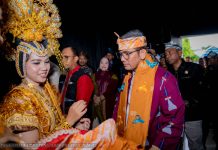 Sosok Andi Muhammad Yusuf, Pelopor Listrik 24 Jam di Daerah Terpencil Kabupaten Buton Tengah