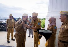 Bupati Buton Tengah Azhari Pimpin Apel Perdana, Tegaskan Arah Kebijakan Pembangunan