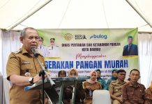 Pemkot Baubau Gelar Pasar Murah untuk Stabilkan Harga Bahan Pokok