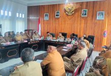 Bupati Butur Pimpin Rapat Evaluasi dan Optimalisasi PAD