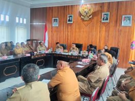 Bupati Butur Pimpin Rapat Evaluasi dan Optimalisasi PAD