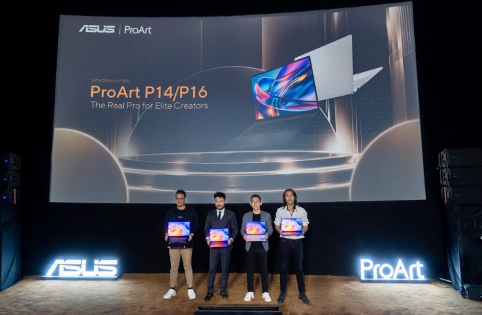 Ketgam : Adrian Pradipta Technical Public Relations, ASUS Indonesia, ⁠Rudy Salim CEO PRESTIGECORP, ⁠Lenny Lin, Country Manager ASUS Indonesia, Marcello Tahitoe, Top Indonesian Singer